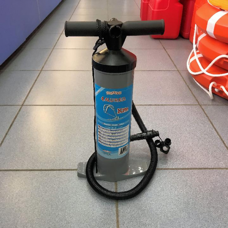 Купить насос ручной bravo 4 alu red kite для кайта по цене 1 969 р. Низкие цены. Большой выбор. Доставка по всей России. Интернет-магазин в Москве. Только положительные отзывы!